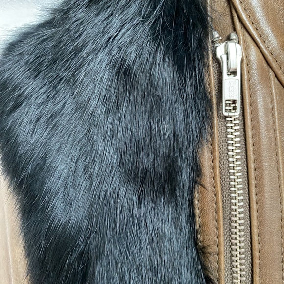 Andrew Marc Leather Jacket - Picture 9 of 9